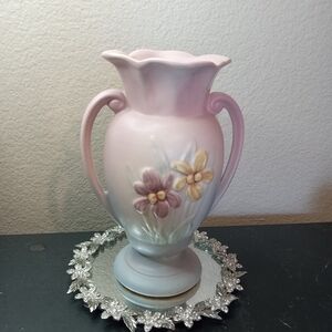 GORGEOUS Hull USA 10" Amphorous Vase